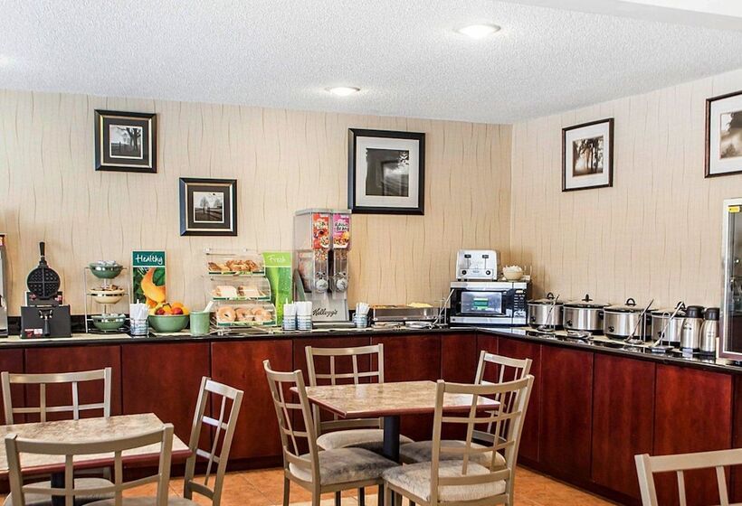 هتل Quality Inn & Suites Davenport Near I 80