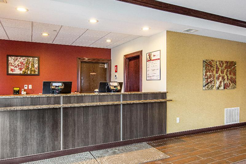 هتل Red Roof Inn & Suites Omaha  Council Bluffs