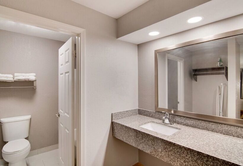 בית מלון כפרי Red Roof Inn & Suites Pensacola  Nas Corry