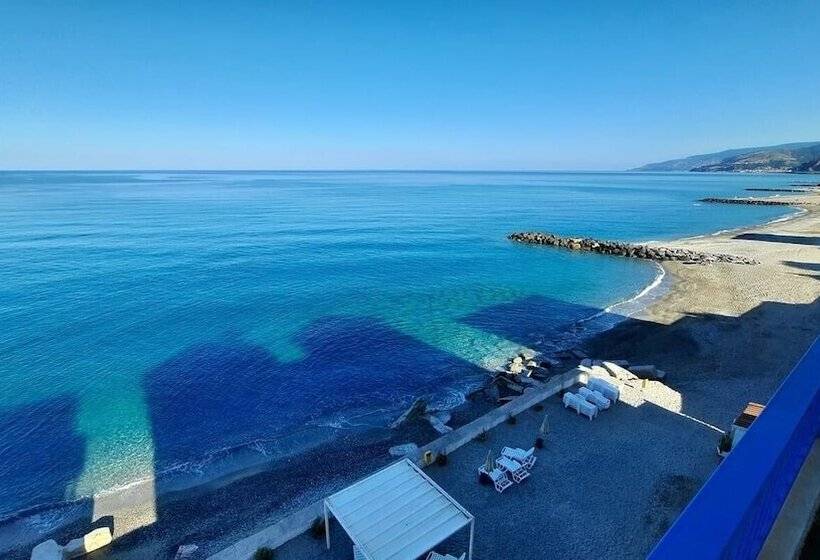 فندق Sea Palace