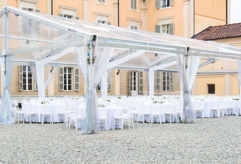 هتل Sina Villa Matilde