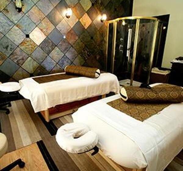 בית מלון כפרי South Coast Winery Resort & Spa