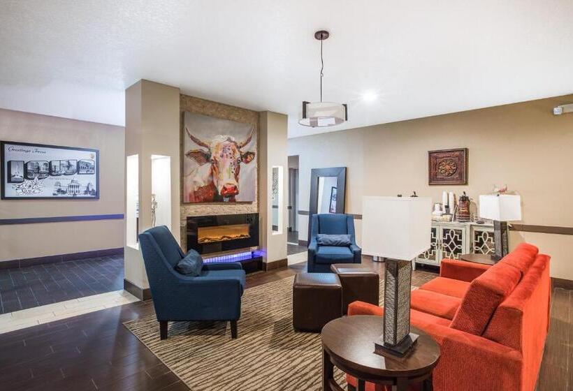 هتل Super 8 By Wyndham Altoona