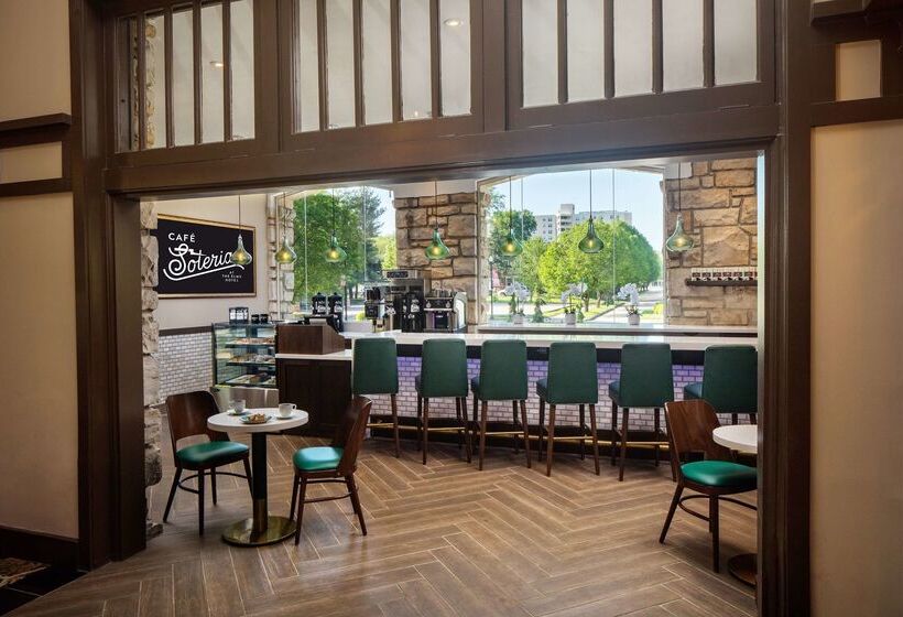 The Elms Hotel & Spa, A Destination By Hyatt