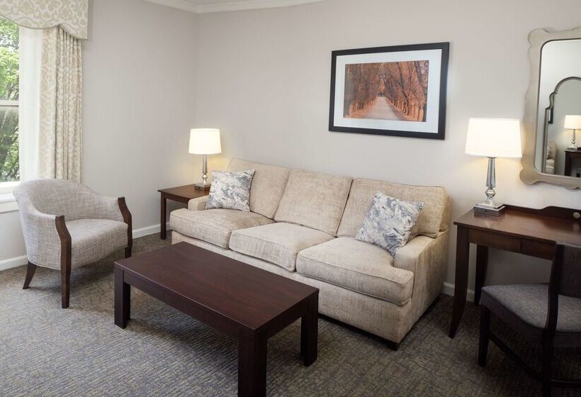 The Elms Hotel & Spa, A Destination By Hyatt