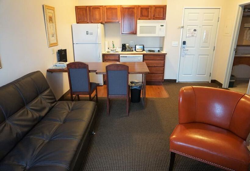 River Hills Hotel  Mankato