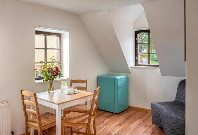 هاستل Dobrý Kanec   Hostinec