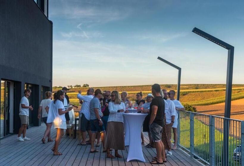 Boutique Hotel Vinařství Škrobák