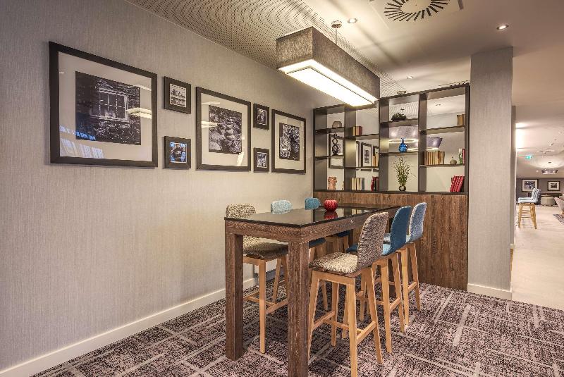 هتل Hampton By Hilton Stuttgart City Centre