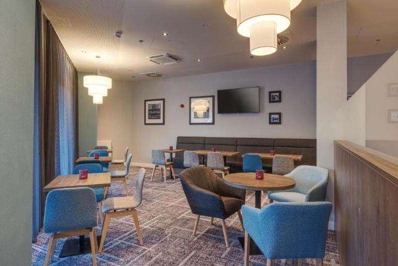 هتل Hampton By Hilton Stuttgart City Centre