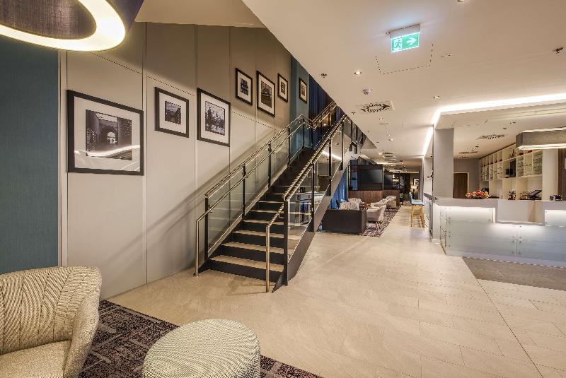 هتل Hampton By Hilton Stuttgart City Centre