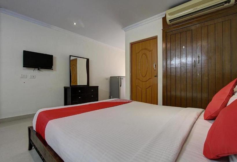 ホテル Oyo 45416 The Naagaa Residency