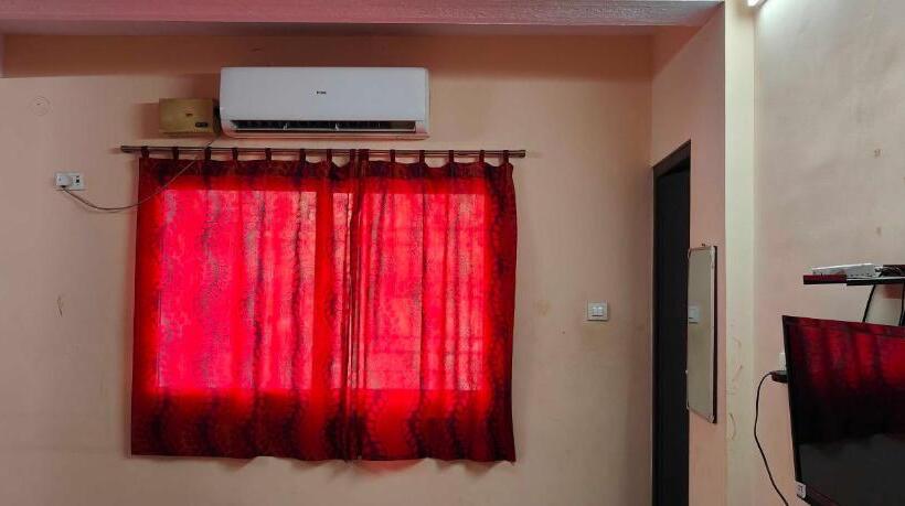 فندق Oyo 60699 Kayalaa Home Stay
