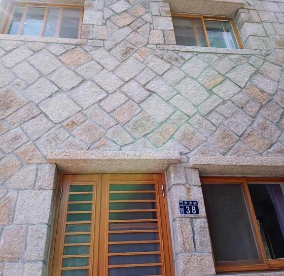 پانسیون Jinsha Haiyunbian I Homestay