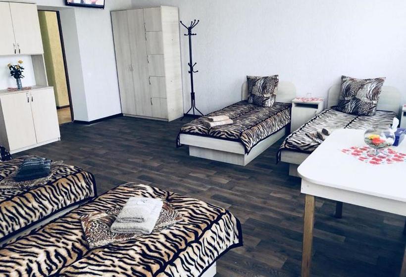 Hostel Marichka