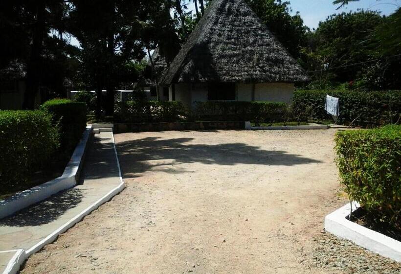 酒店 Glory Ocean Villas   Diani