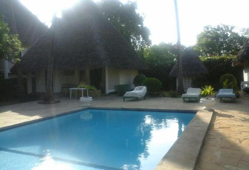 酒店 Glory Ocean Villas   Diani