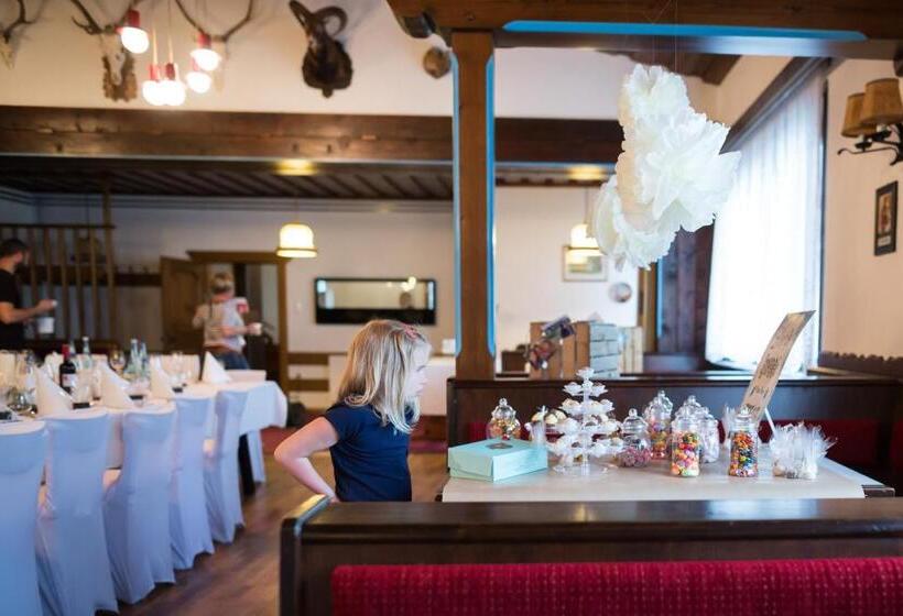 فندق Locus Malontina