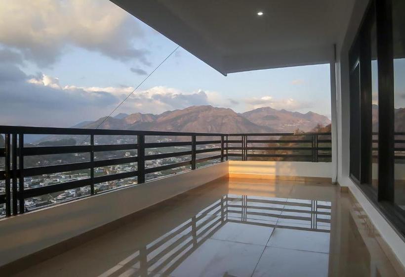 فندق Oyo 30488 Satkar