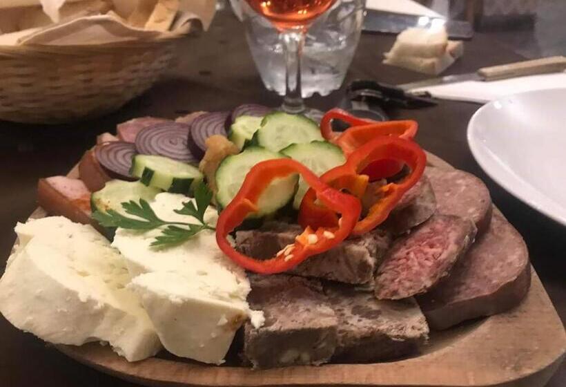 酒店 Popasul Regelui Transalpina