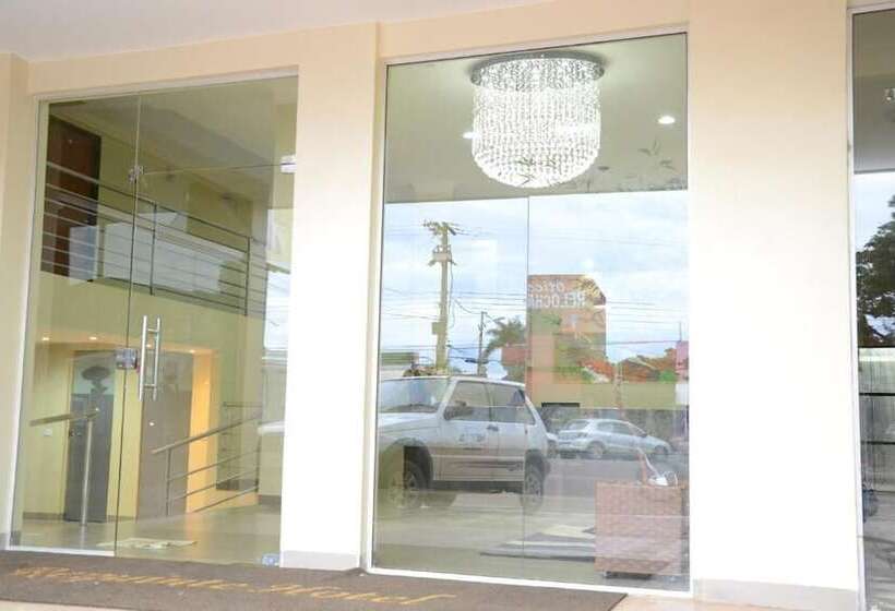 فندق Requinte