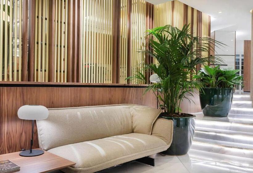 Meliá White House Hotel Apartments