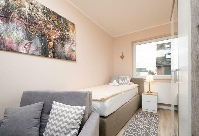 فندق صغير Gästehaus Kleines Stadtidyll  Zimmer Und Apartments By Hotel Holsteiner Hof