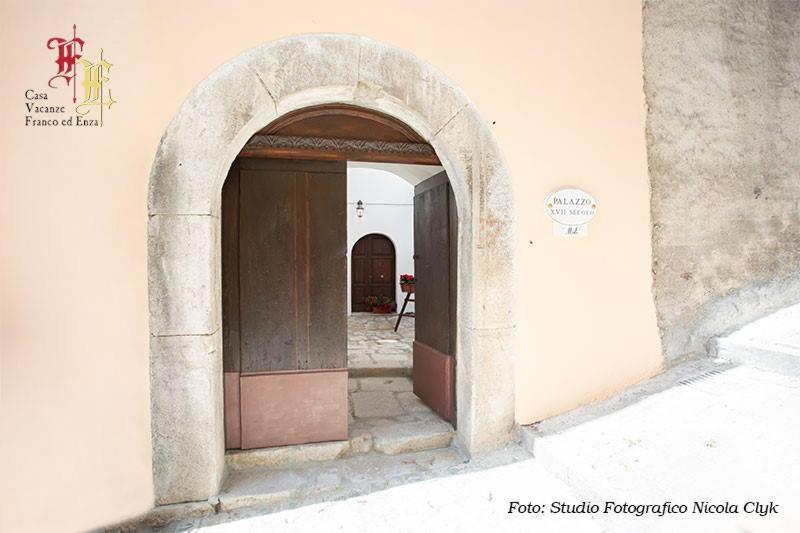 ベッドアンドブレックファースト Casa Vacanze   Franco Ed Enza