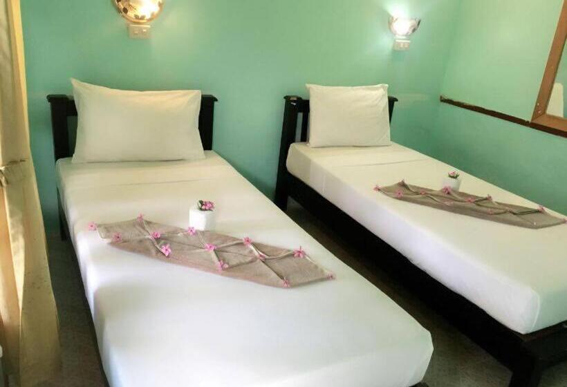 پانسیون Golden Guesthouse