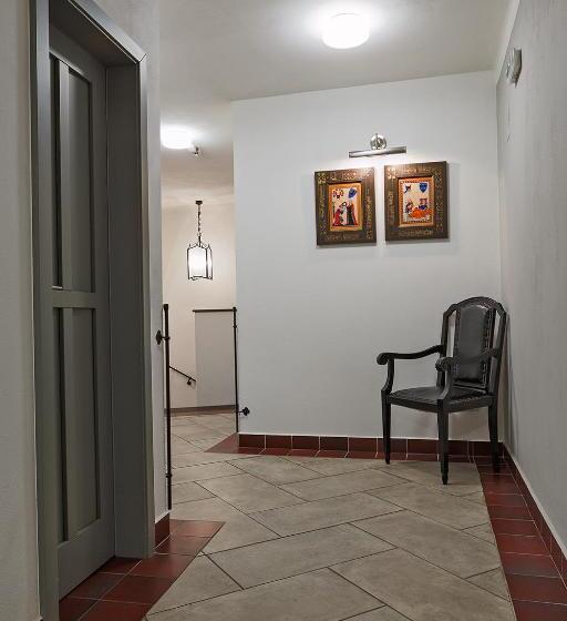 پانسیون Penzion Thir