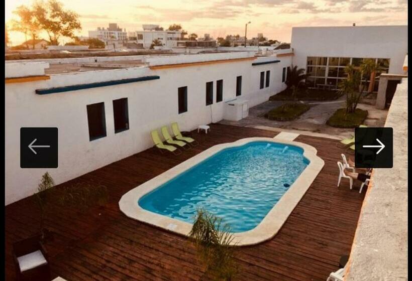 پانسیون Piriápolis Hostel & Suites