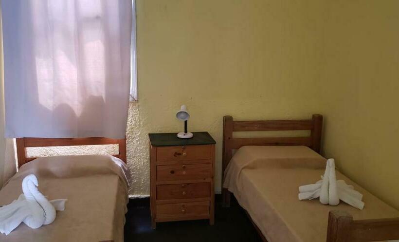 پانسیون Piriápolis Hostel & Suites