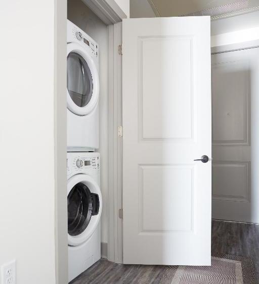 Kasa Altmayer Savannah