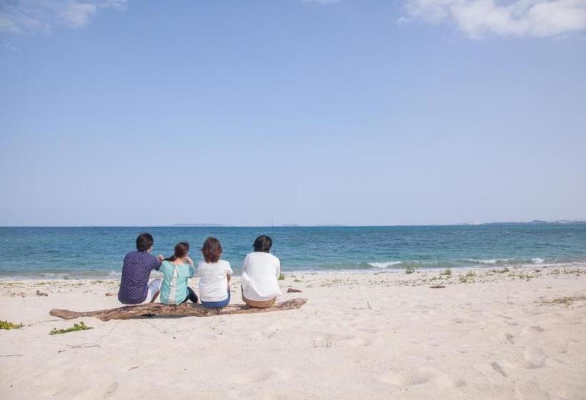 فندق Kariyushi Condominium Resort Kin Yaka Seaside