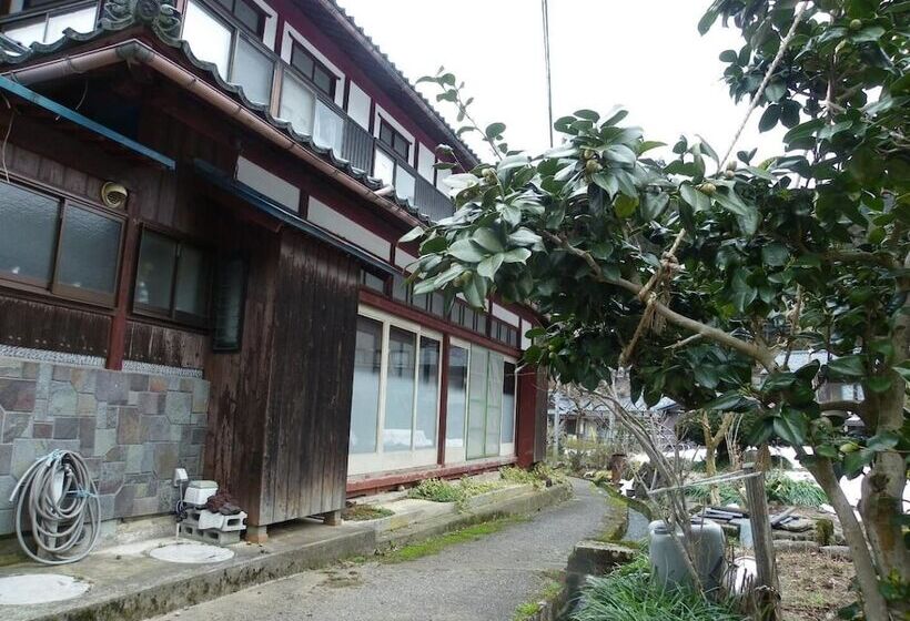 فندق Zakuro No Yado