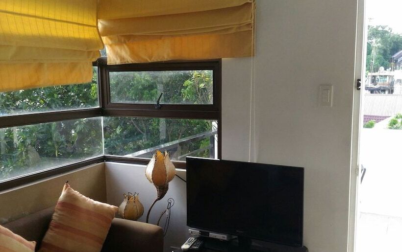 בית מלון כפרי Boracay White Coral