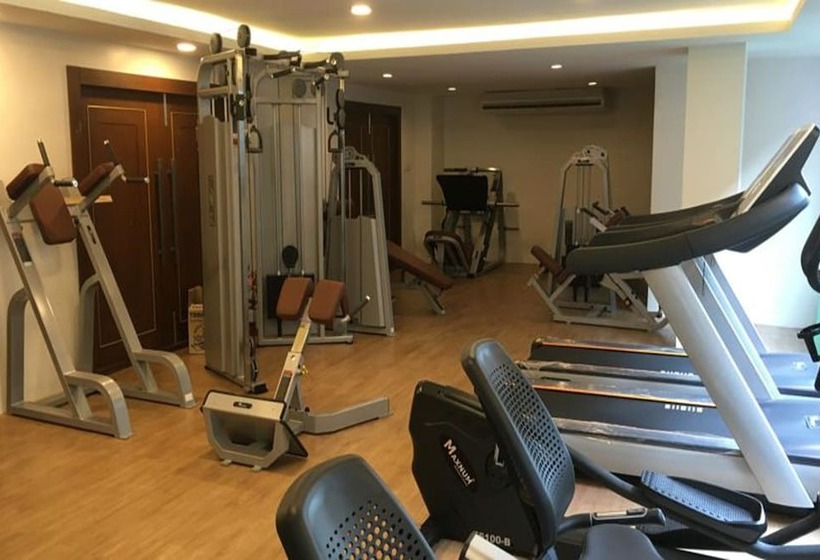 Metro Hotel & Spa