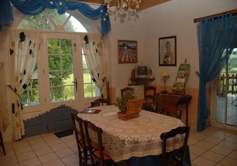 مبيت وإفطار Chambres D Hôtes Gelous