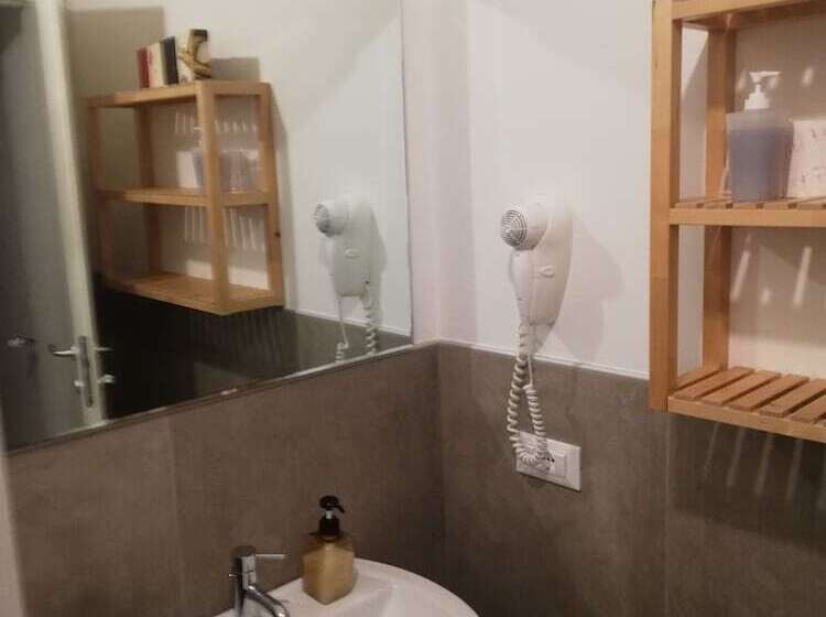 민박 Dogana D Acqua Rooms & Art