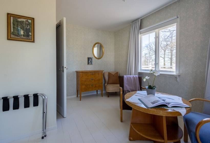 مبيت وإفطار Mormors Pensionat Strandhagen