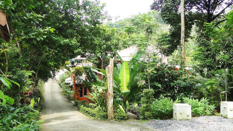 בית מלון כפרי Baan Suan Chong Khao Resort