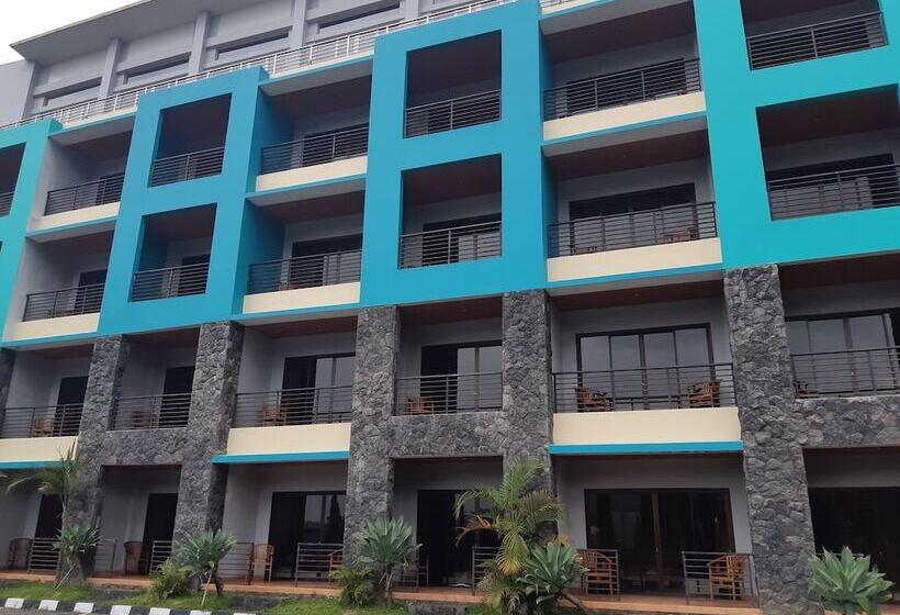 هتل Grand Bintang Tawangmangu