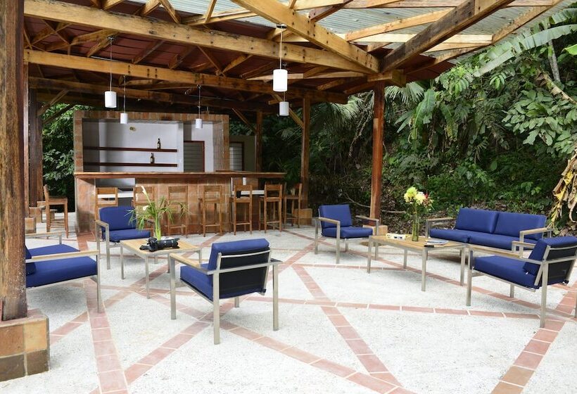 فندق Itamandi Ecolodge