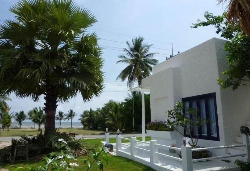 酒店 Laemsing Whitehouse Resort