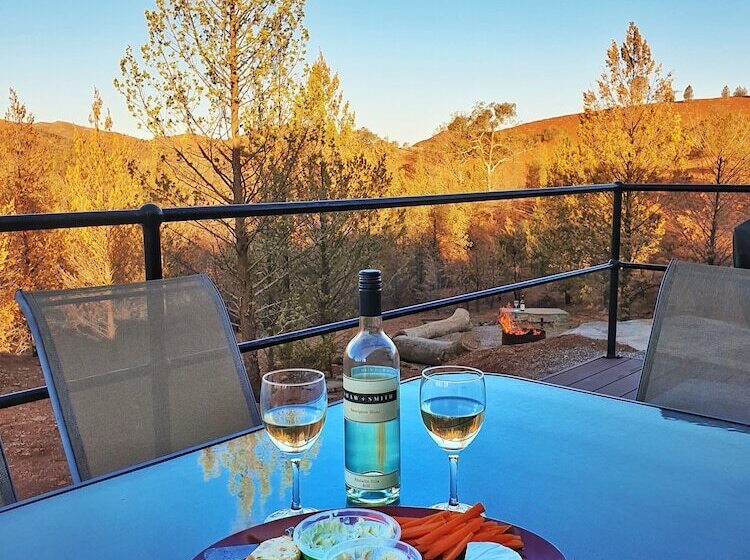 فندق ريفى Skytrek Willow Springs Station
