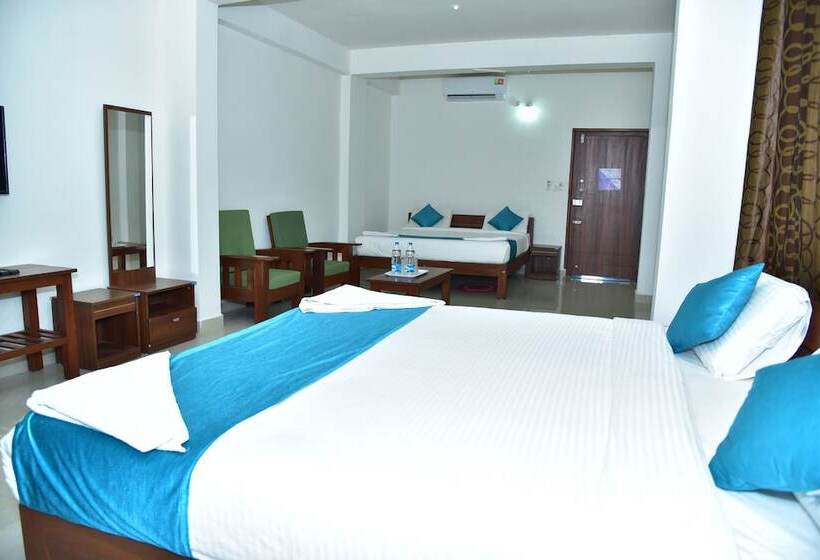 酒店 Vedanta Wake Up   Coorg, Madikeri Town Center
