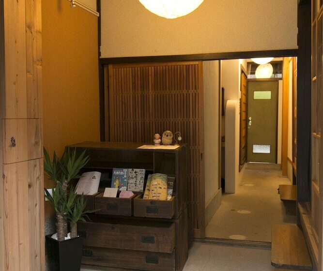 ペンション Female Only Guesthouse Tomariya