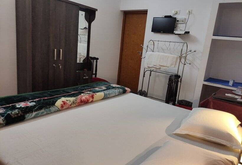 ベッドアンドブレックファースト Kuttickattil Gardens Homestay