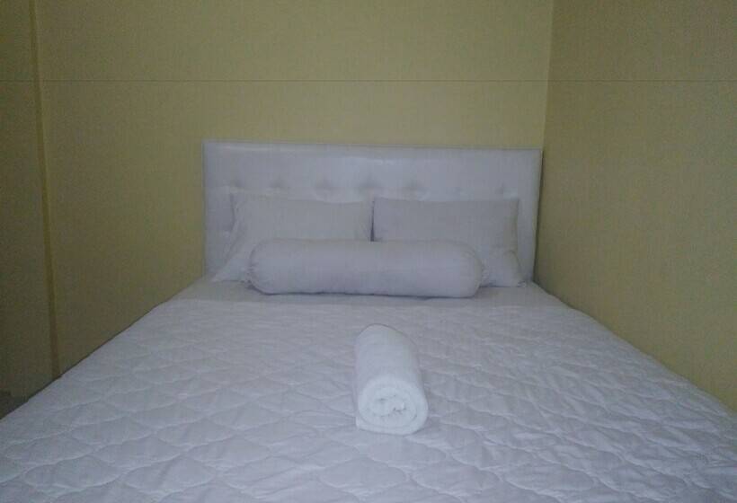 تختخواب و صبحانه Sinar Harapan