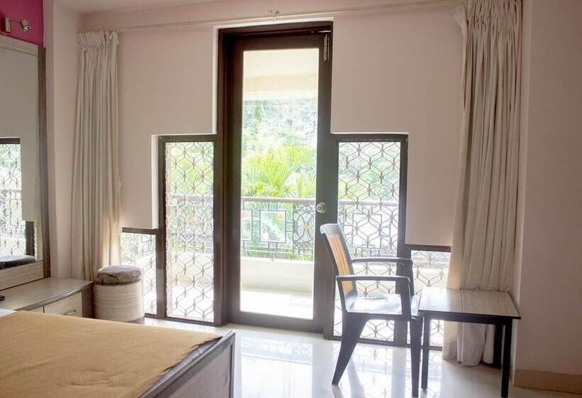 בית מלון כפרי Beach Classic